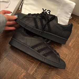 Y-3 Men’s size 7 Adidas GAZELLE SNEAKERS Black unisex